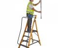 Werner Youngman Megastep Fibreglass Stepladder 4 Tread 30090418 